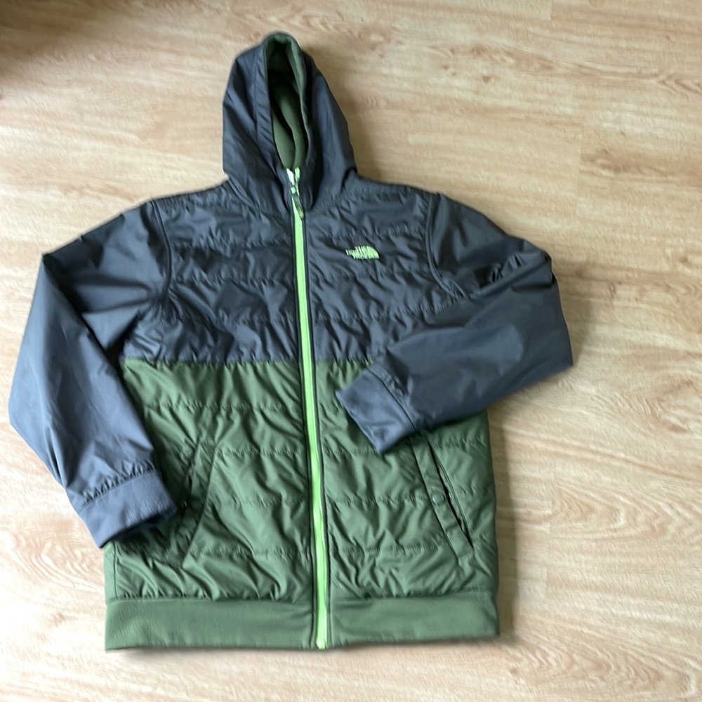 The North Face reversible boys jacket.